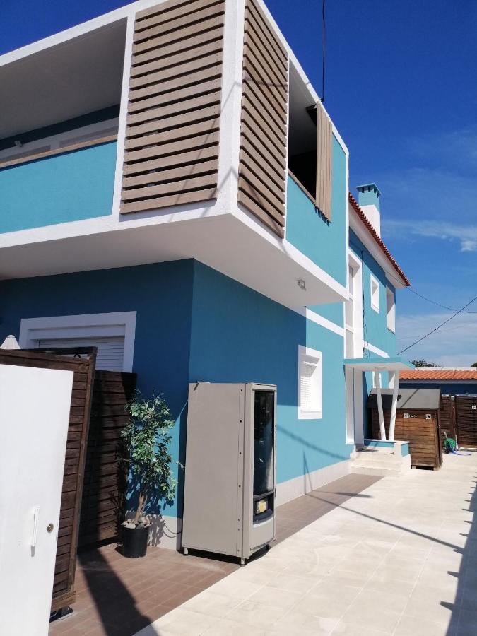 Lisbon Beach Apartments 4 コスタ・ダ・カパリカ エクステリア 写真