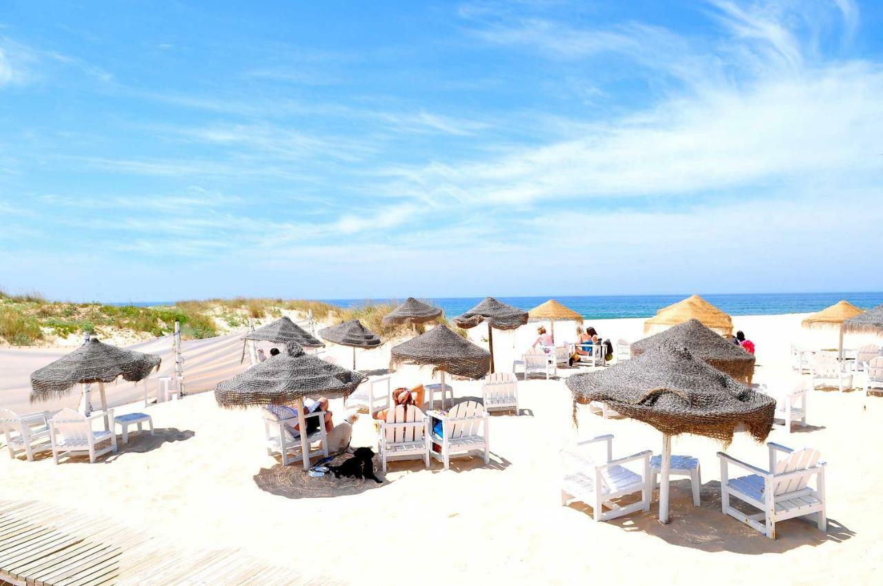 Lisbon Beach Apartments 4 コスタ・ダ・カパリカ エクステリア 写真