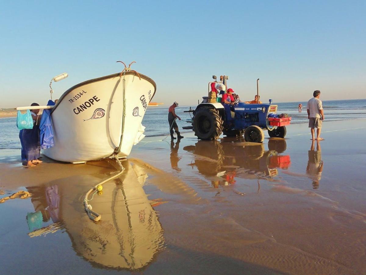 Lisbon Beach Apartments 4 コスタ・ダ・カパリカ エクステリア 写真